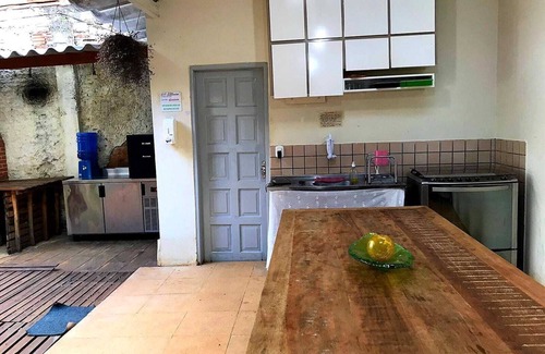 Jardim Oriental House | Leisure area, accommodation with swimming pool and barbecue. Close to the subway and SPExpo
