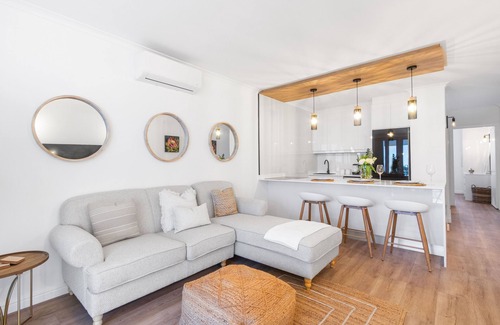 Lagoon Beach Apartment | Leisure Bay 117 - One Bedroom Apartment, Sleeps 2
