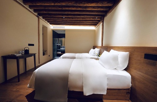 Caicun Hotel | Leisure Courtyard Seascape Designer Homestay (Erhai Ecological Corridor Branch)