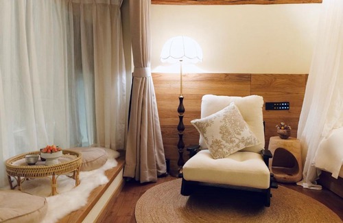 Caicun Hotel | Leisure Courtyard Seascape Designer Hotel