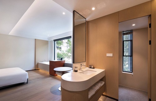 Yi County Hotel | Leisure Haven - Tachuan Hotel
