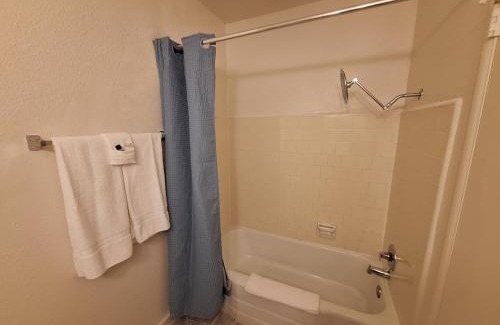 Grants Hotel | Leisure Lodge Motel