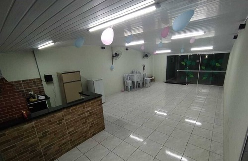 Londrina House | Leisure Space with Heated Pool
