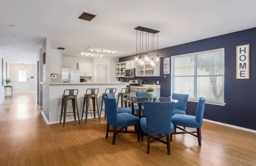 Leander House | Leisurely Leander Home Perfect For Large Families!
