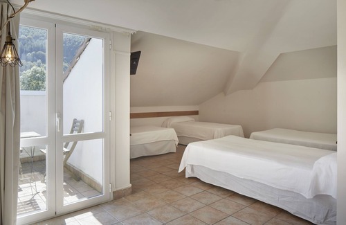 Leitza Hotel | Leizarooms