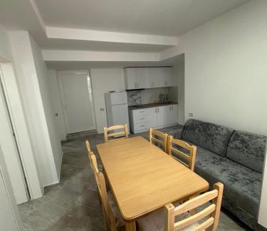 Shengjin Apartment | Lejdon Daily Apartments Shengjin