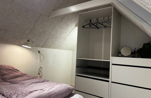 Helberskov Condo | Lejlighed i Naturskønt Område