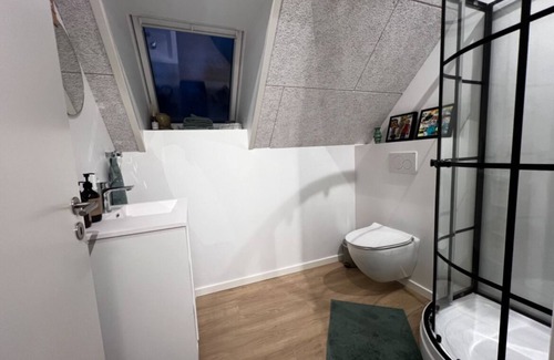 Helberskov Condo | Lejlighed i Naturskønt Område