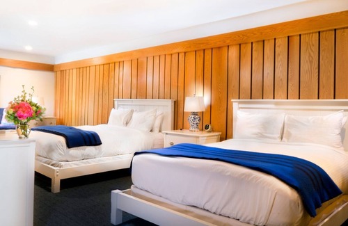 Leland Hotel | Leland Lodge