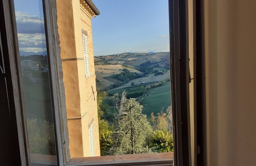 Monte San Pietrangeli House | Lella house