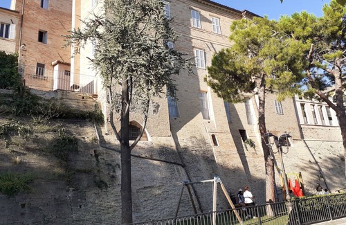 Monte San Pietrangeli House | Lella house