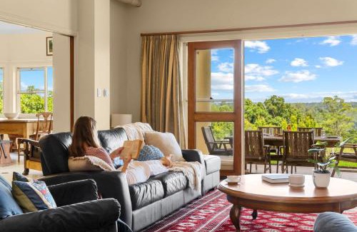 Montville House | Lemon Grove - Montville Manor