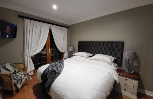 Bloemfontein Apartment | Lemon & Herb, self catering apartments