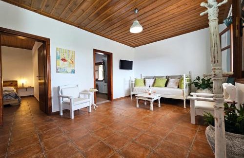 Marathokampos House | Lemon Nest