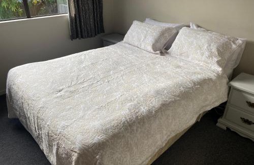 Geraldine House | Lemon Tree Cottage
