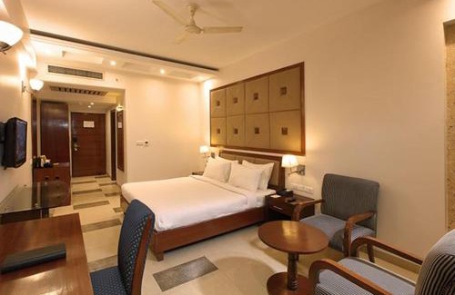 Baddi Hotel | Lemon Tree Hotel Baddi