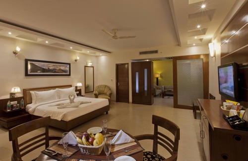 Baddi Hotel | Lemon Tree Hotel Baddi