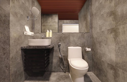 Harnai Hotel | Lemon Tree Hotel Dapoli