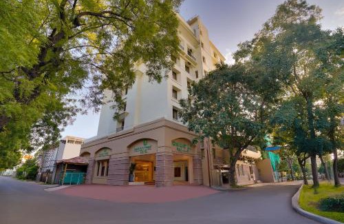 Erode Hotel | Lemon Tree Hotel, Erode