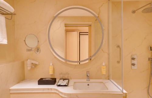 Erode Hotel | Lemon Tree Hotel, Erode