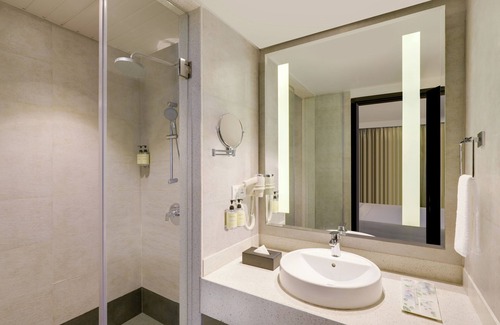 Hubli Hotel | Lemon Tree Hotel Hubli