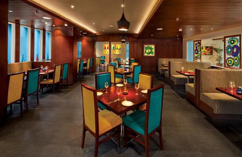 Sayajiganj Hotel | Lemon Tree Hotel, Vadodara