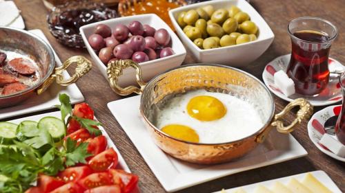 Mandsaur Hotel | Lemon tree premier