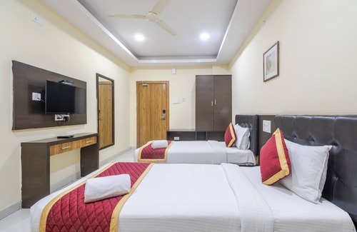 Kukatpally Housing Board Colony Hotel | Lemonridge Hotels Kukatpally