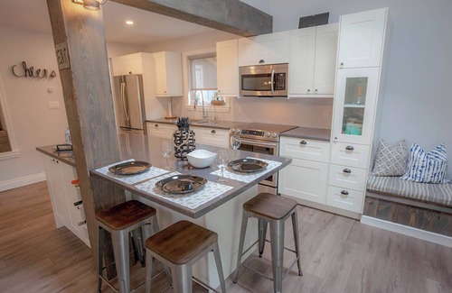 Bayfield House | Lemons Lake Haus - *Fireplace* 2 King Beds!
