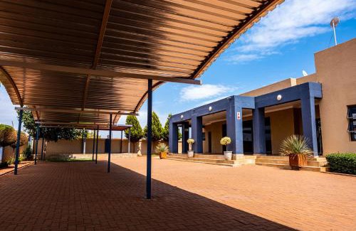 Mamaolo Hotel | Lempitse Lodge