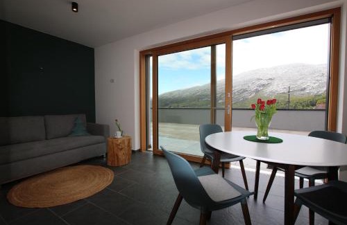 Cavedago Bed & Breakfast | LENIS Bed and Breakfast