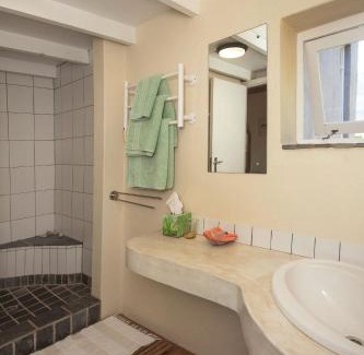 Barrydale Bed & Breakfast | Lentelus Farmstay