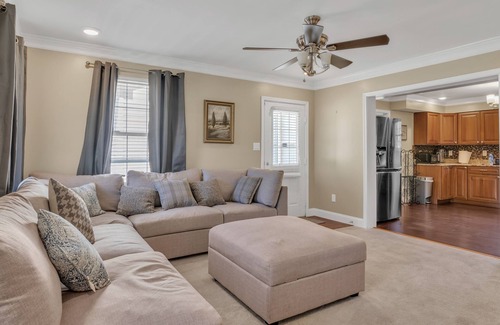 Bel Alton Villa | Leo Farm Villa - Beautiful Country Retreat by RedAwning