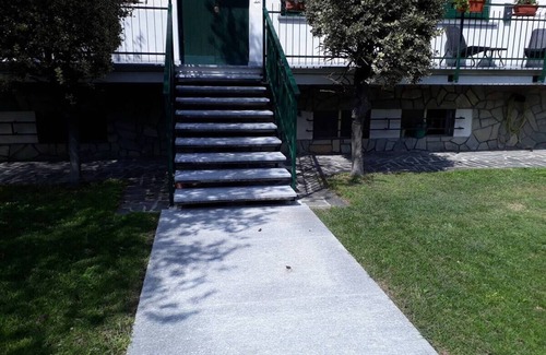 Dervio House | Leo's house - house with two apartments 100 meters from the lake