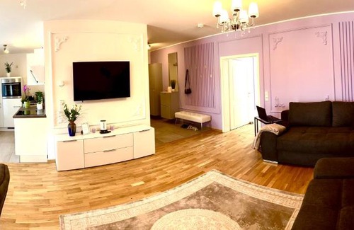 Gohlis Apartment | Leon Art Apartment