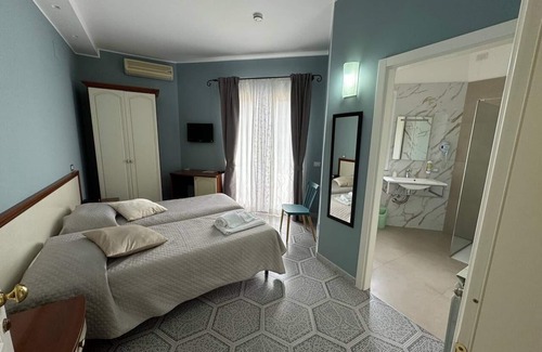 Corleone Hotel | Leon d'Oro