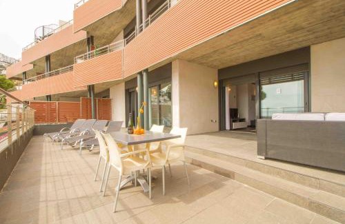 Almadraba-Canyelles Apartment | LEON INMO Apartment Estefania - 10320