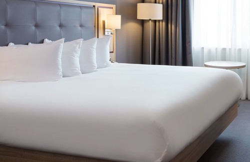 Watford Town Centre Hotel | Leonardo Hotel London Watford