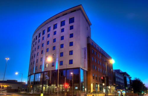 Watford Town Centre Hotel | Leonardo Hotel London Watford
