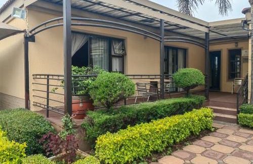 Germiston House | Leondale Guest House
