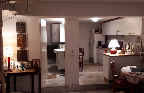 Artemisia Apartment | Leonidas 2-floor maisonette in stone Villa Artemis (130m2)