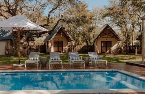 Thorny Bush Game Reserve Cabin | Leopard's Bend Bush Lodge