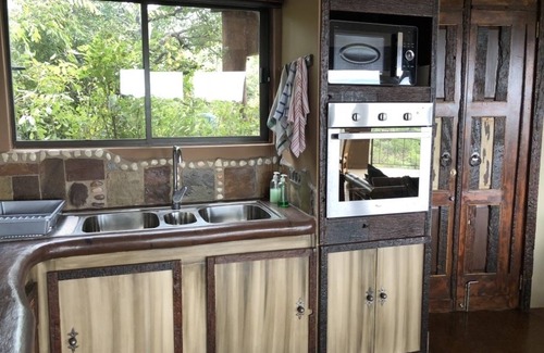 Vaalwater Cabin | Leopards Rock Bush Boutique