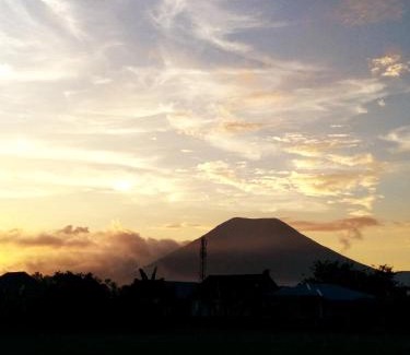 Tomohon Hotel | LEOS Hotel