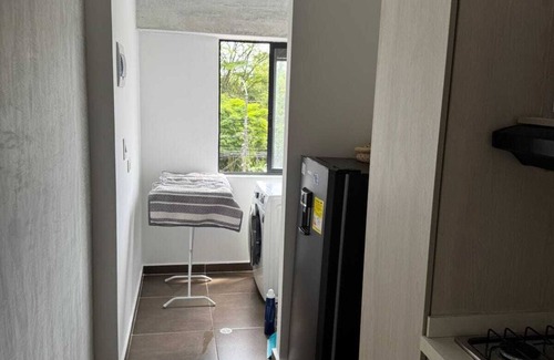 Pereira Apartment | lEPl Comfy Apt, Tv,Parking,Washer,Good Location