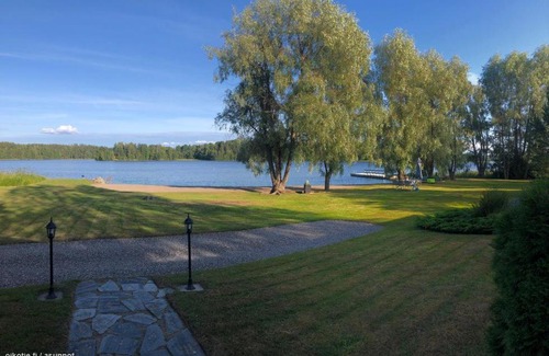 Kuhmoinen Villa | Leppaniemi