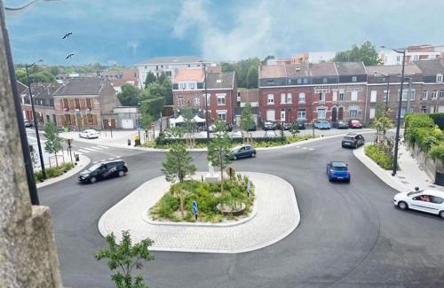Valenciennes Apartment | LeRelaisdOdile13 - PARKING - LUMINEUX - HYPER CENTRE - TRAMWAY