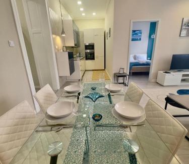 Orszagut Apartment | Lerissa Buda Residence
