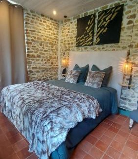 Anjouin Bed & Breakfast | Les 3 Roses
