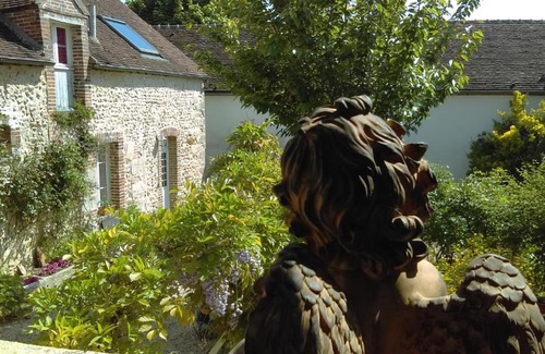 Chaumot Bed & Breakfast | Les 3 roses